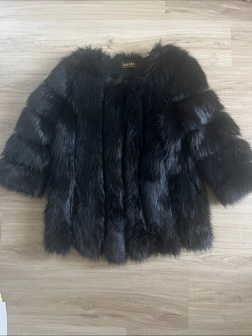 Jayley Black Faux Fur Teddy Jacket - 3/4 Length Sleeves